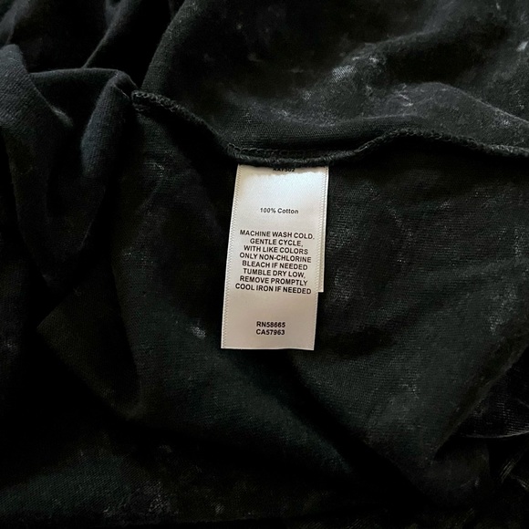 SOLD✨ Aerosmith Long Sleeve Cropped Band Shirt - Picture 8 of 10